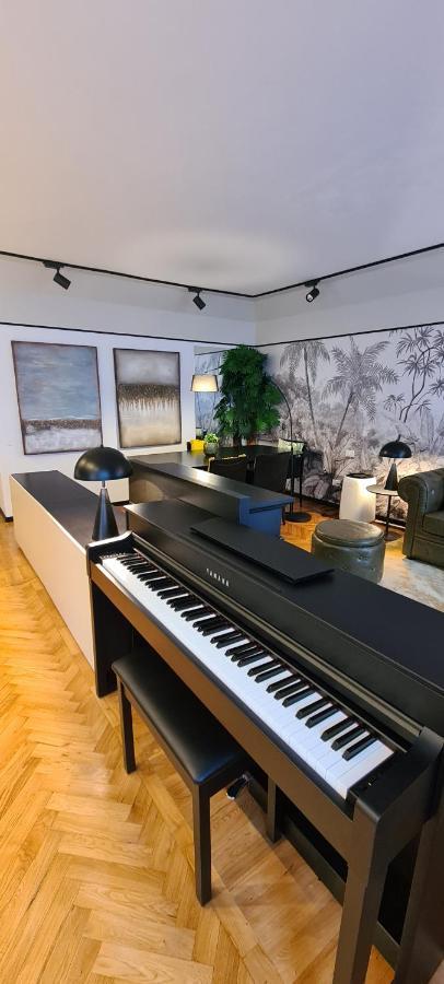 Exclusive Top Floor 2-Bedroom Flat Milan Exterior photo