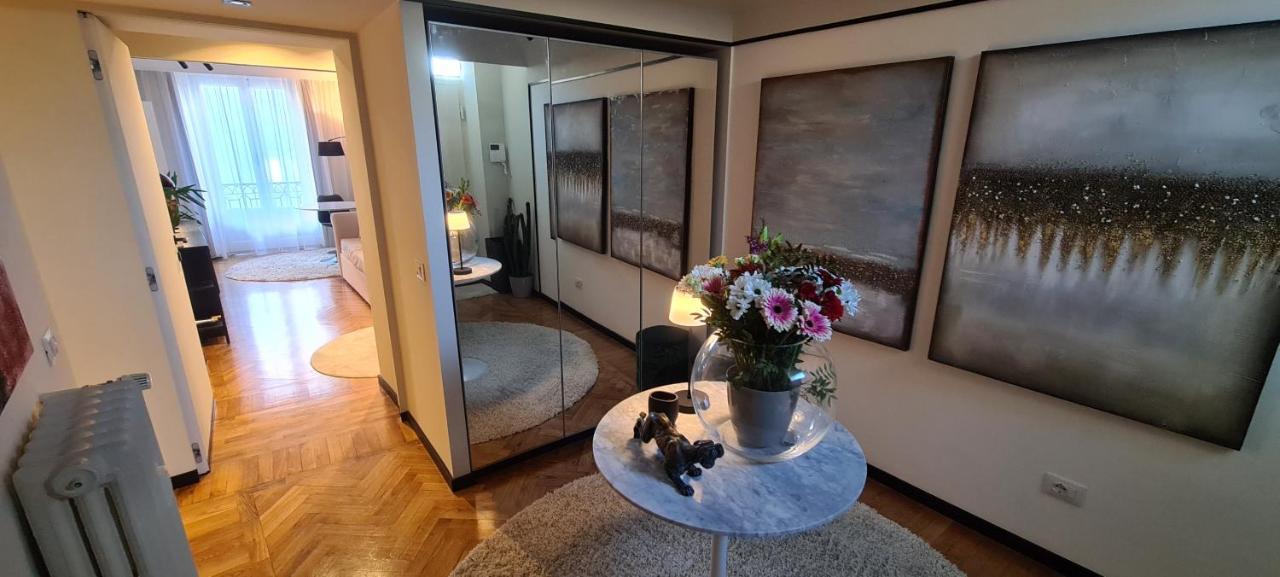 Exclusive Top Floor 2-Bedroom Flat Milan Exterior photo
