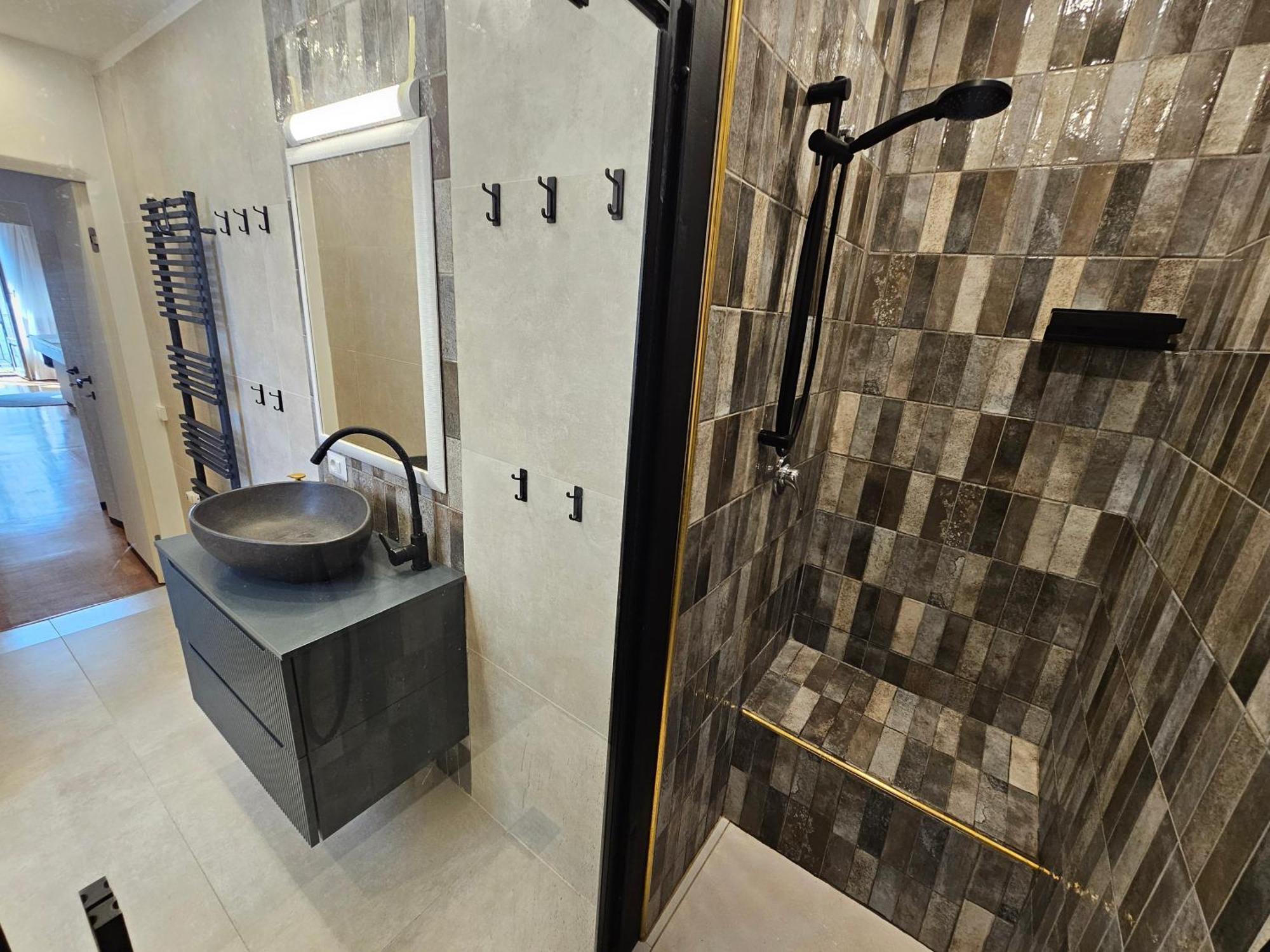 Exclusive Top Floor 2-Bedroom Flat Milan Exterior photo